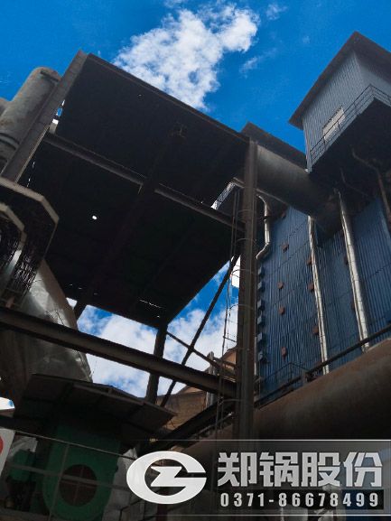 河北邯鄲鋼鐵廠10噸/小時燒結機余熱發電鍋爐項目現場安裝圖
